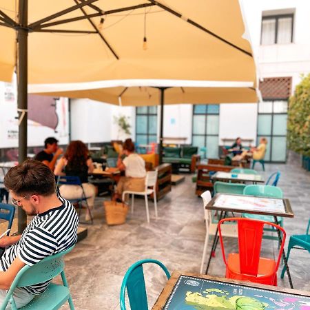 Neapolitantrips Hotel Экстерьер фото