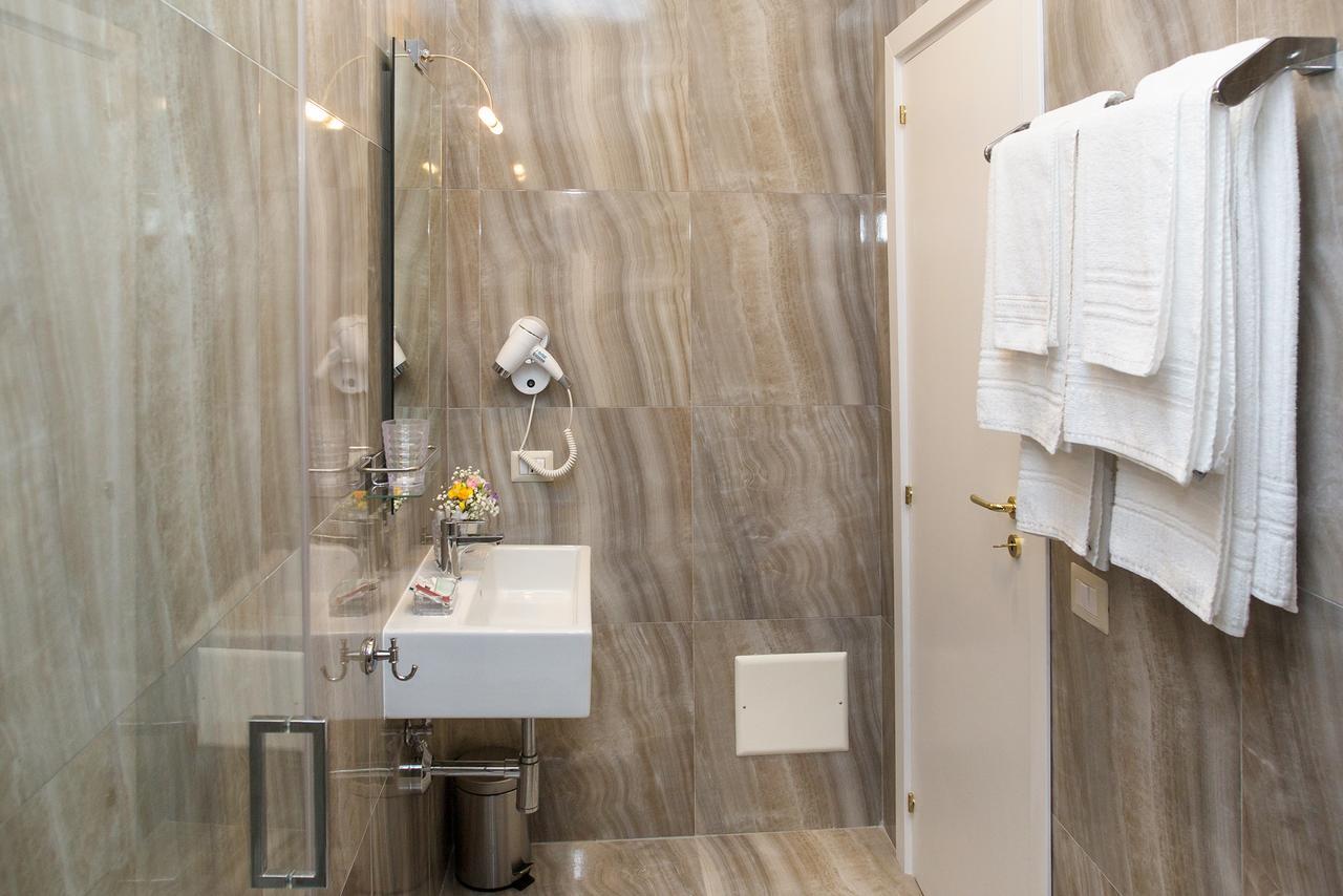 Neapolitantrips Hotel Номер фото